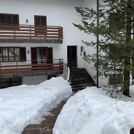 Blue Mountain Διαμέρισμα Ponte Di Legno